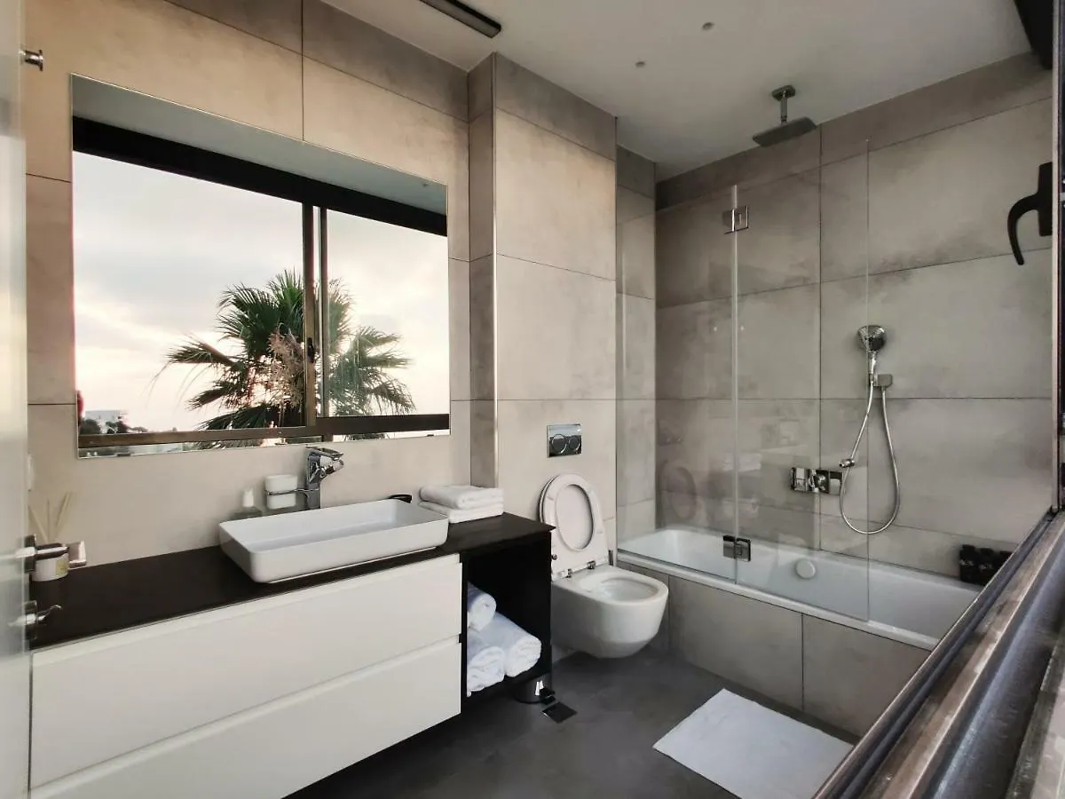 Luxury Suites By Notaly Ariel Χάιφα