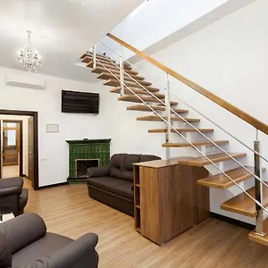 https://apartment-on-doroshenka-38.hotelslviv.net