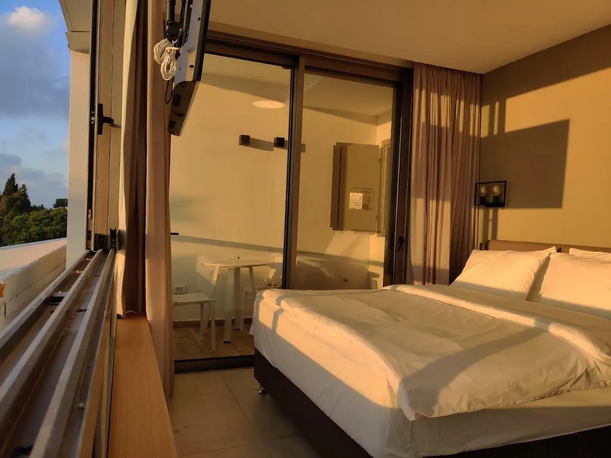 Luxury Suites By Notaly Ariel Хайфа